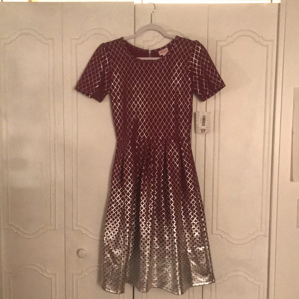 Lularoe Amelia Dress Medium Brand New